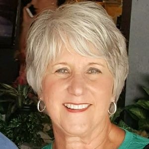 Meet your Posher, Debbie